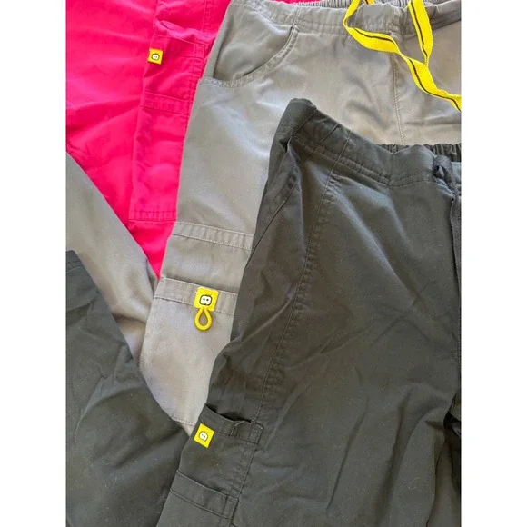 Spread Good Cheer Scrub Pants 3 Pack Bundle XS Black Grey Pink Cargo Drawstring - Picture 3 of 13